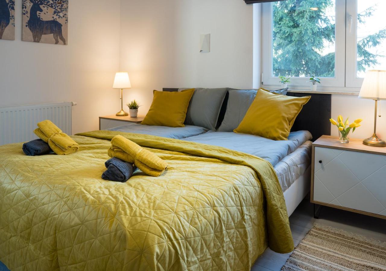 Apartament Sloneczny Kamienica Grochow With Free Parking วอร์ซอ ภายนอก รูปภาพ